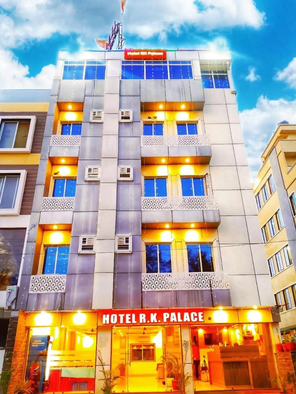 Hotel R K Palace Bhopal Ngoại thất bức ảnh